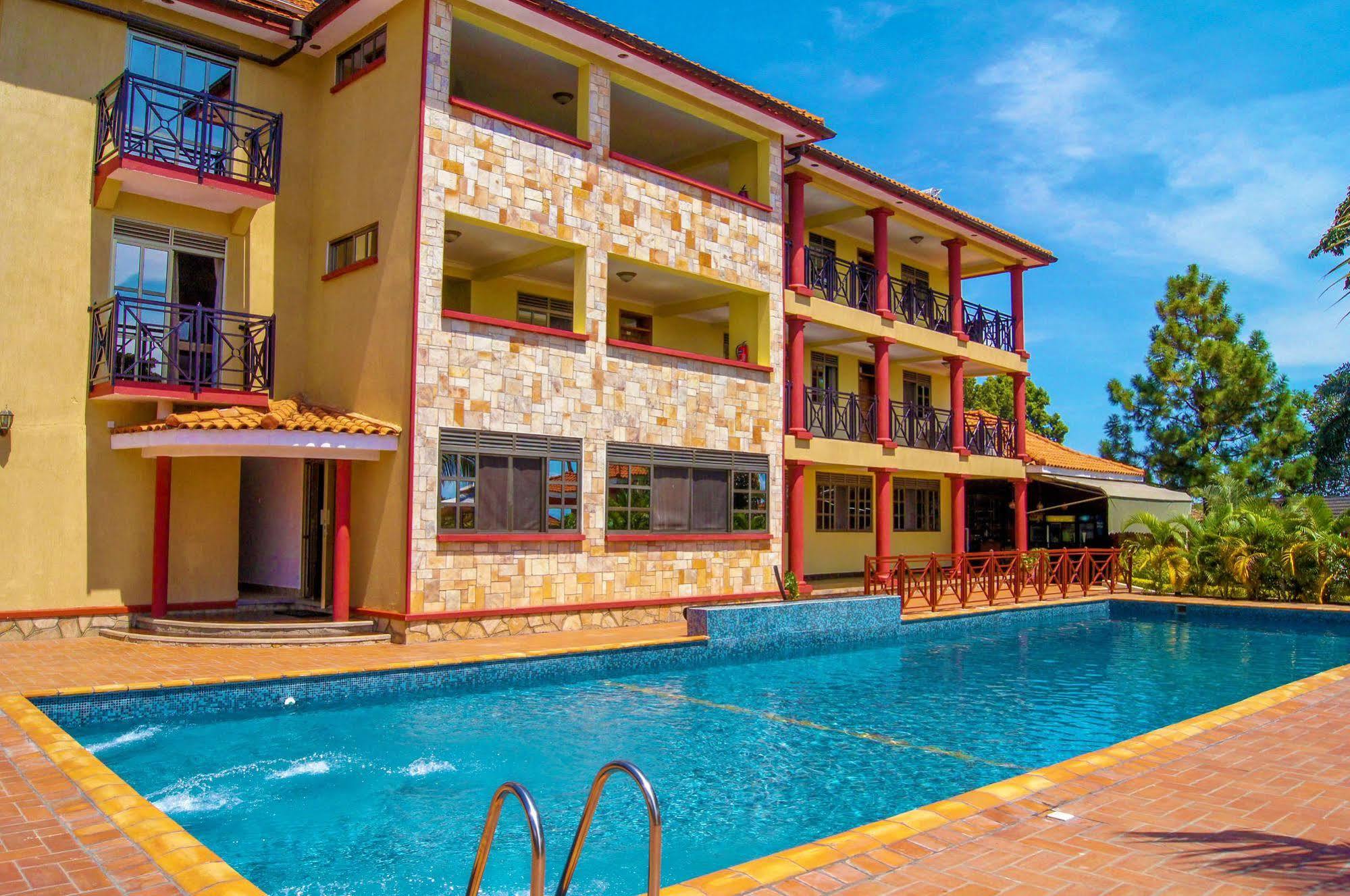 Rosemary Courts Bed & Breakfast Entebbe Luaran gambar