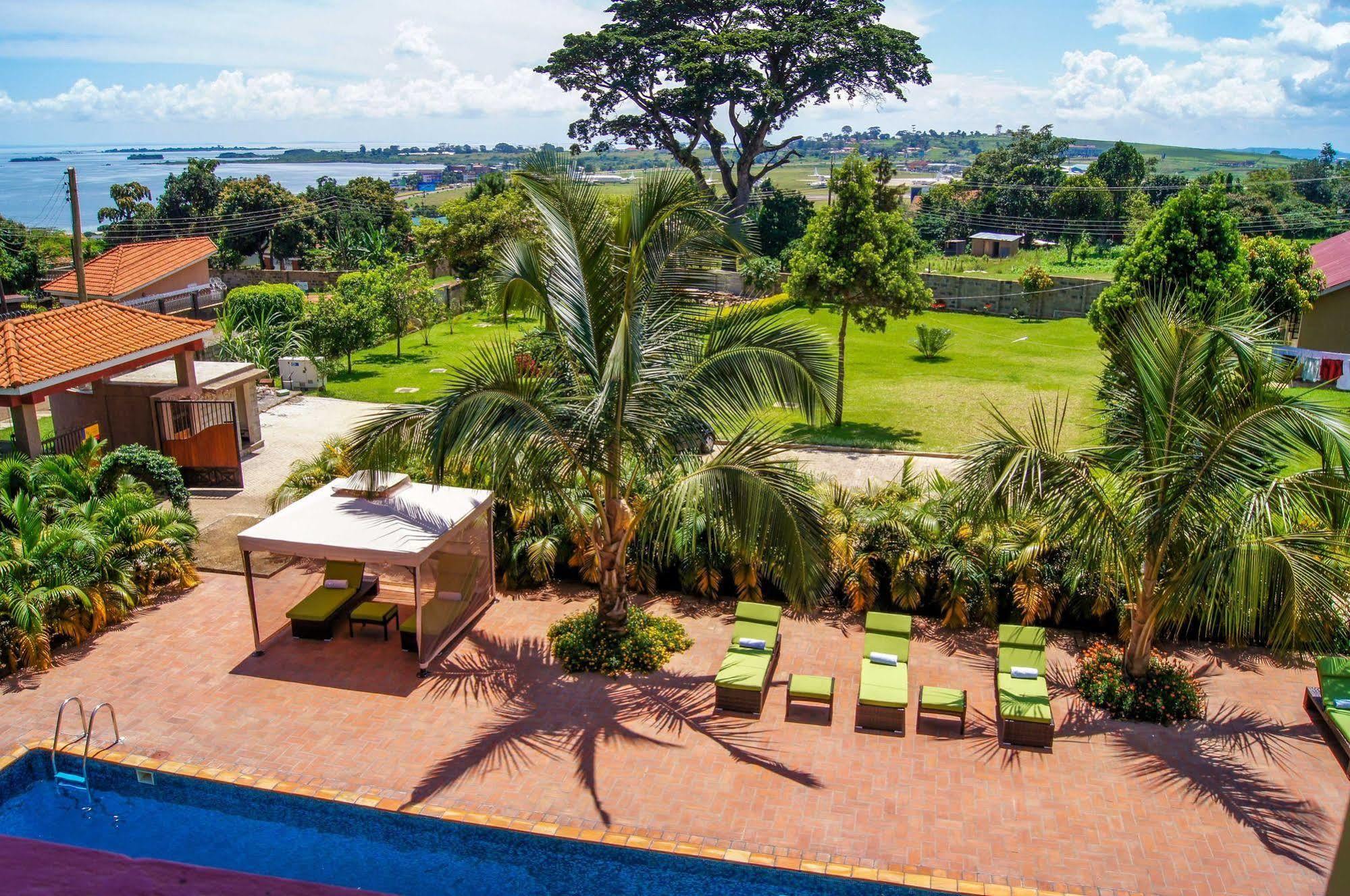 Rosemary Courts Bed & Breakfast Entebbe Luaran gambar